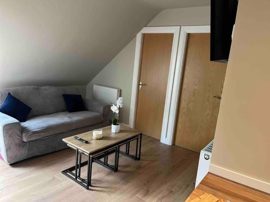 Mid Antrim Modern Apartment Newferry Екстер'єр фото